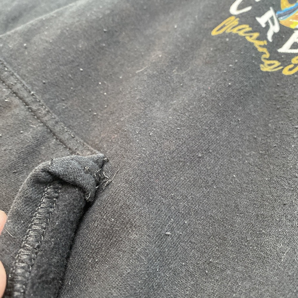 Salty Crew Chasing Tail Hoodie Men Medium Black Fishing Graphic Sweatshirt - Picture 7 of 11